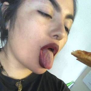 Meet your Posher, Adlaremse